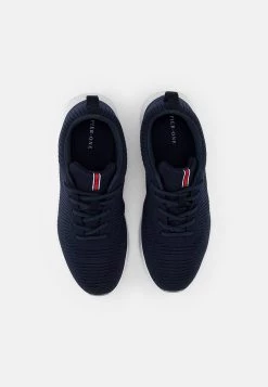 Authentique 100% Pier One Baskets basses sneakers rond homme -Promos Pier One Boutique 8b510dfc3adf46e3a25769f170443bf7