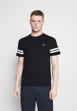 Pier One 2 PACK - T-shirt imprimé Prix Réduit t-shirts col rond homme 13 Pier One 2 PACK - T-shirt imprimé Prix Réduit t-shirts col rond homme -Promos Pier One Boutique 8c15f1cfae5941238d81e31259ee2ccc