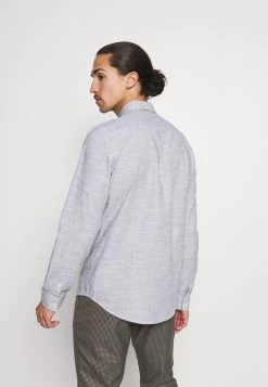 Prix Cassé Pier One Chemise chemises col à boutons homme -Promos Pier One Boutique 8cf577e4ba27485bba3ac679be507afc