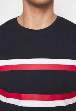 Qualité Supérieure Pier One T-shirt imprimé t-shirts col rond homme -Promos Pier One Boutique 8f3255d7a79741209f61725fa5f75abf