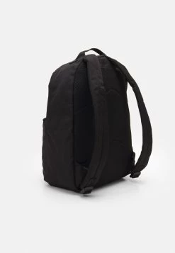 Pier One Remise En Ligne UNISEX - Sac à dos sacs compartiment pour pc portable 7 Pier One Remise En Ligne UNISEX - Sac à dos sacs compartiment pour pc portable -Promos Pier One Boutique 8f9d8edcf37e4a49a703be7d3b42bf4c