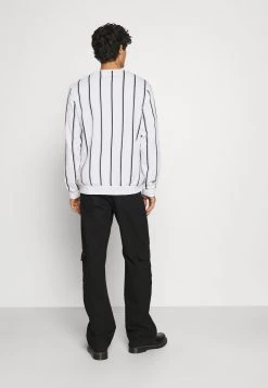 Pier One Sweatshirt Prix Aimable pulls et gilets col rond homme -Promos Pier One Boutique 8fbbf9b937c34bbd98c1567373822c26