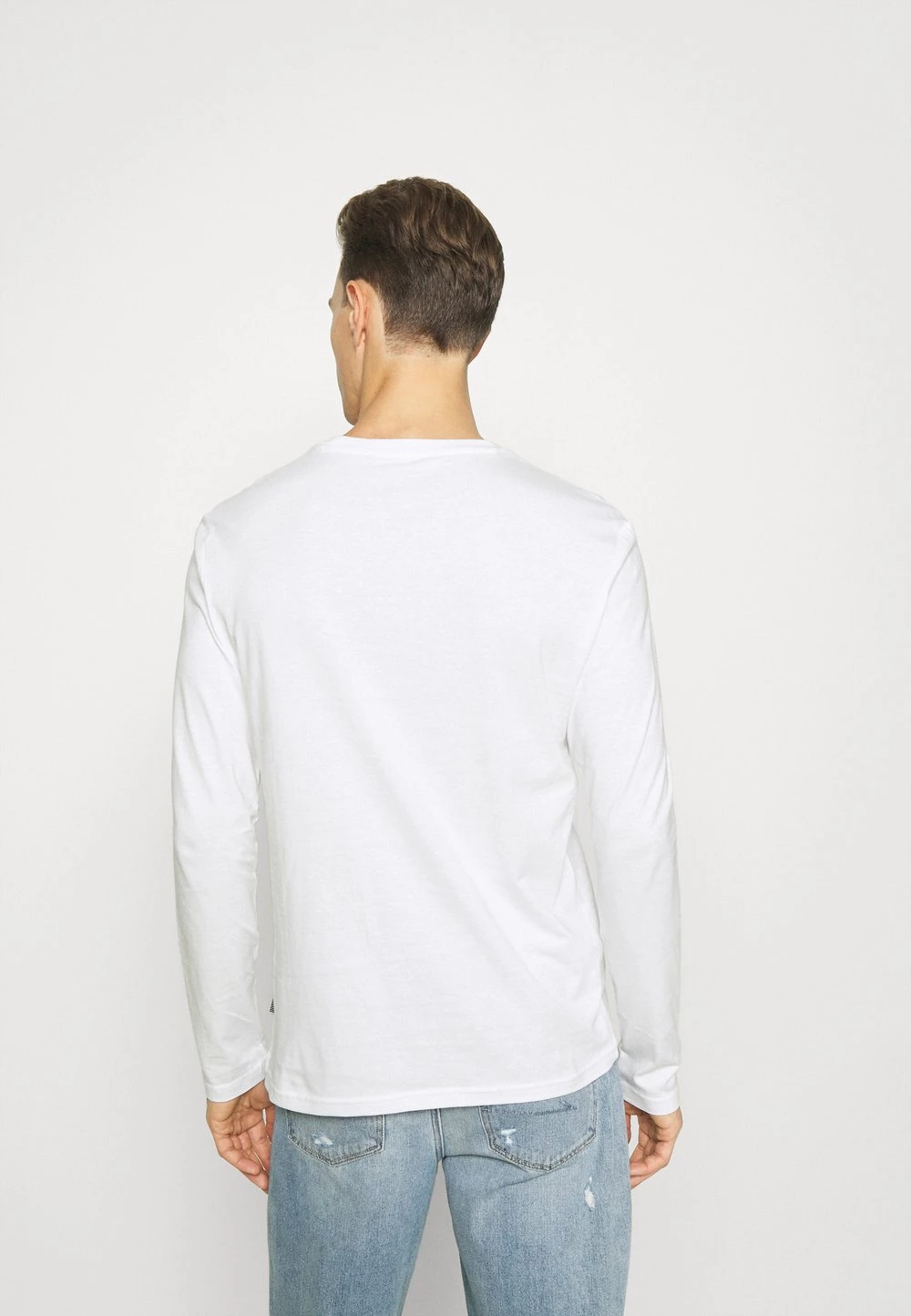 Pier One 3 PACK - T-shirt à manches longues Qualité Supérieure t-shirts col rond homme 5 Pier One 3 PACK - T-shirt à manches longues Qualité Supérieure t-shirts col rond homme – Image 3