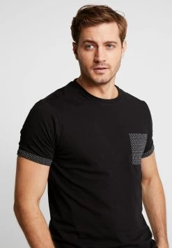 Pier One T-shirt imprimé Meilleure qualité t-shirts & polos col rond homme -Promos Pier One Boutique 9343835ddc9f438ca3a4235c3a416a16