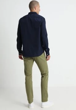 Pier One Chemise Haute Qualité chemises col kent homme -Promos Pier One Boutique 94f0b92db0714e3ba35b1fc927698922