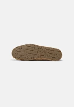 Pier One UNISEX - Espadrilles Prix Affortable chaussures basses rond homme 14 Pier One UNISEX - Espadrilles Prix Affortable chaussures basses rond homme -Promos Pier One Boutique 95daf5eac59f4252b2e759951a909dda
