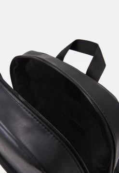 Pier One Prix Imbattable UNISEX - Sac à dos sacs compartiment pour pc portable 10 Pier One Prix Imbattable UNISEX - Sac à dos sacs compartiment pour pc portable -Promos Pier One Boutique 960a39448abf482aa9ef216b95dbad94