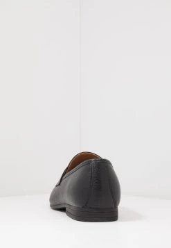 Pier One Garantie De Qualité 100% Mocassins mocassins et loafers carr&eacute; homme -Promos Pier One Boutique 96ffab65fcbd4563912c82ac6299efff