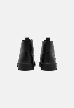 Pier One Réduction Bottines à lacets bottes rond homme -Promos Pier One Boutique 97f5d9d22a26414dad789f8e306f334a