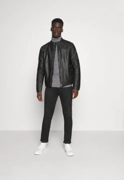 Pier One Remise En Ligne MUSCLE FIT TURTLE - Pullover pulls & gilets col roulé homme 11 Pier One Remise En Ligne MUSCLE FIT TURTLE - Pullover pulls & gilets col roulé homme -Promos Pier One Boutique 980d461669e946608dd2b414b76c7106