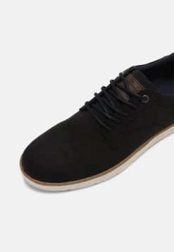 Pier One Baskets basses Pas Cher sneakers rond homme -Promos Pier One Boutique 98c5a6173a114efc99827c97e1497543