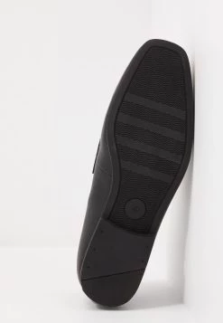 Pier One Garantie De Qualité 100% Mocassins mocassins et loafers carr&eacute; homme -Promos Pier One Boutique 99cae659d5e64b7392f98248cf1d0854