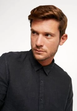 Pier One Assurance De l’Authenticité Chemise chemises col kent homme 15 Pier One Assurance De l’Authenticité Chemise chemises col kent homme -Promos Pier One Boutique 9b976693fe414f65ade712265a5d8272