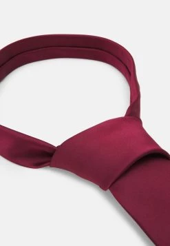 Discount En Ligne Pier One SET - Cravate pochettes de costume carreaux homme -Promos Pier One Boutique 9badd9ece8784eca96d88af7d01f4adb