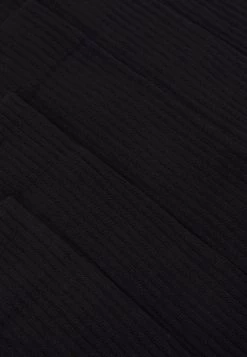 Pier One Prix Dégriffé 5 PACK - Chaussettes sous-vêtements & chaussettes couleur unie homme -Promos Pier One Boutique 9bf4df0512234d05ae9a175d9608ba23