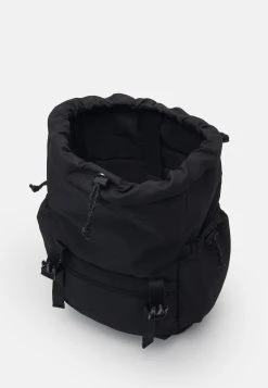 Pier One Meilleure qualité UNISEX - Sac à dos sacs compartiment pour pc portable -Promos Pier One Boutique 9c942f02774b40468c8df1aa86f12bd3
