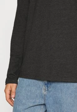 Prix Incroyables Pier One 3 PACK - T-shirt à manches longues t-shirts & polos col roulé homme -Promos Pier One Boutique 9d4c05e029fe44f8878218aed2392bb5