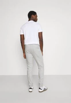 Pier One Prix De Lancement Pantalon de survêtement pantalons normale homme 13 Pier One Prix De Lancement Pantalon de survêtement pantalons normale homme -Promos Pier One Boutique 9e3e89f51ab544b996b733d3eda47683