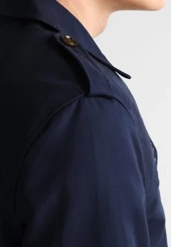 Pier One Trench Vendre-Réclame manteaux boutons homme -Promos Pier One Boutique a00a833e4ae54cae8dd8149d5bf8bbde