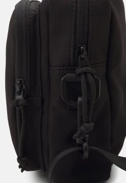 Pier One Un Tarif Préférentiel UNISEX - Sac bandoulière sacs fermeture éclair homme -Promos Pier One Boutique a17d97096c6e4156b995100cbedff36b