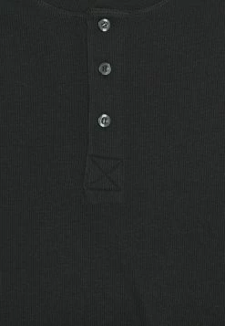 Pier One Prix Abordable LOUNGE HENLEY TEE - Haut de pyjama pyjamas col tunisien homme 16 Pier One Prix Abordable LOUNGE HENLEY TEE - Haut de pyjama pyjamas col tunisien homme -Promos Pier One Boutique a18ec936f0d44eb3983c403a86d66b0f