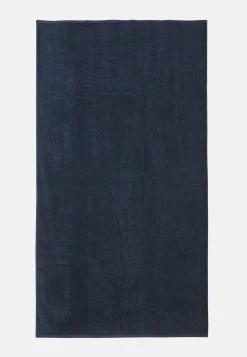 Pier One Prix Distinctifs BEACH TOWEL 180x100CM 500 GSM - Serviette de plage linge de bain couleur unie homme -Promos Pier One Boutique a22df43daefc46d59c2af3198827aa2d
