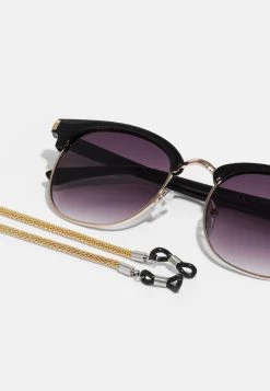 Pier One Soldes CHAIN UNISEX SET - Lunettes de soleil trapèze -Promos Pier One Boutique a311c641fa3c433f92f19a2251d1e649