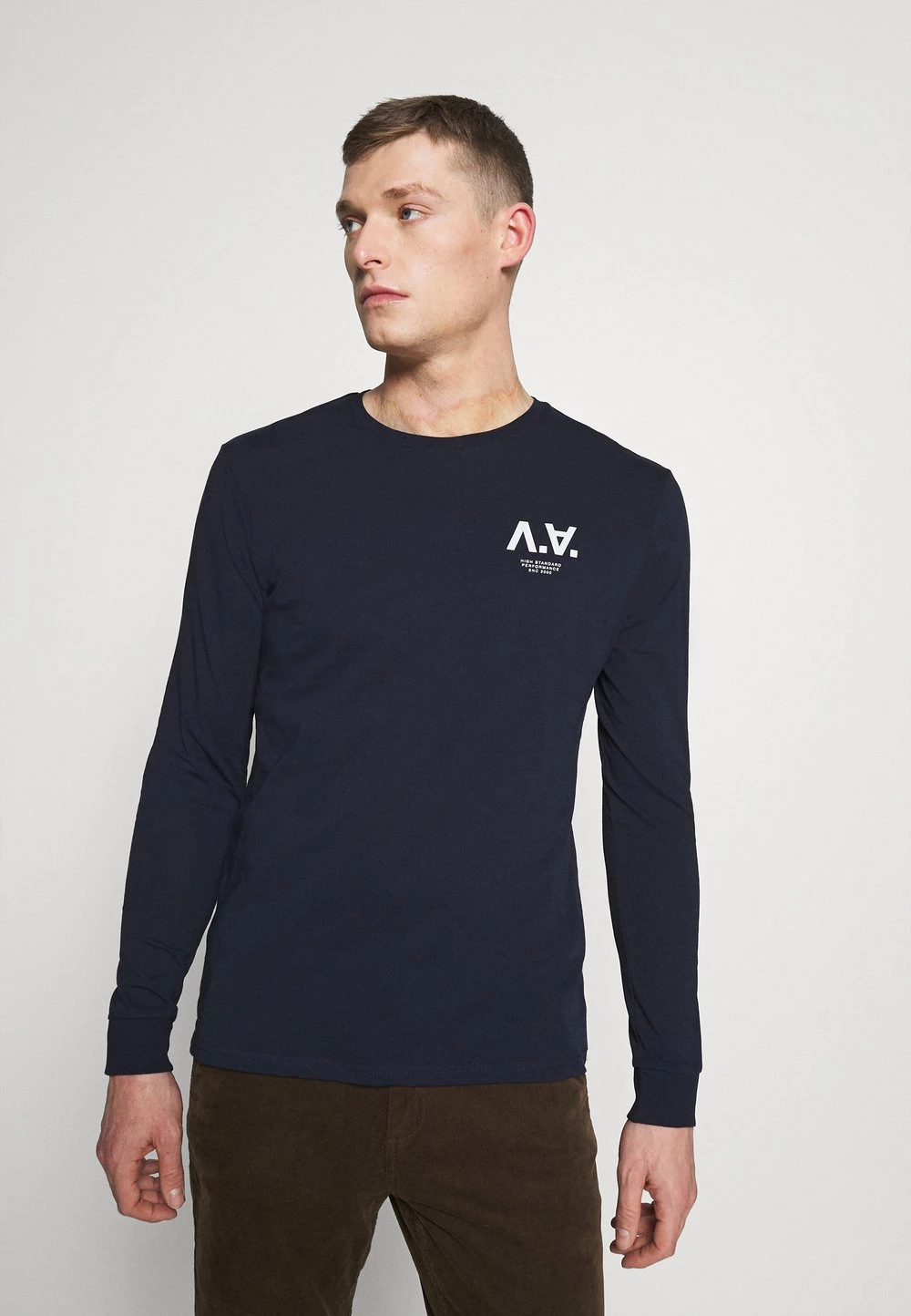 Pier One T-shirt à manches longues Soldes En Ligne t-shirts col rond homme 3 Pier One T-shirt à manches longues Soldes En Ligne t-shirts col rond homme