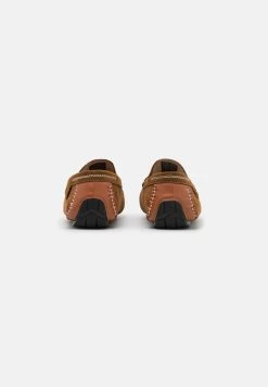 Prix Exclusifs Pier One Mocassins chaussures basses rond homme -Promos Pier One Boutique a57a05fa26c140838890311789085e37