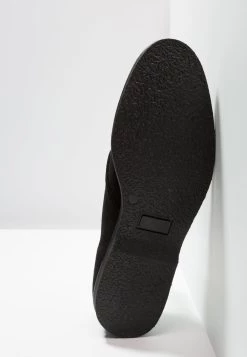 Pier One LEATHER - Chaussures à lacets Qualité Excellente derbies et richelieus rond homme -Promos Pier One Boutique a5a33f8bbc2446329cbd7c67f3e4bdde