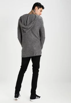 Pier One Prix Bradés Gilet pulls & gilets capuche homme 11 Pier One Prix Bradés Gilet pulls & gilets capuche homme -Promos Pier One Boutique aa6e455cd4a245a4b7194b9115e6e005