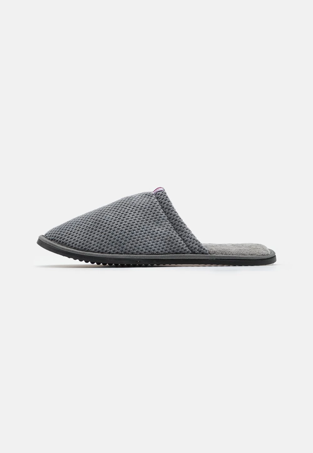 Pier One Chaussons Prix Bradés rond homme 9 Pier One Chaussons Prix Bradés rond homme – Image 7