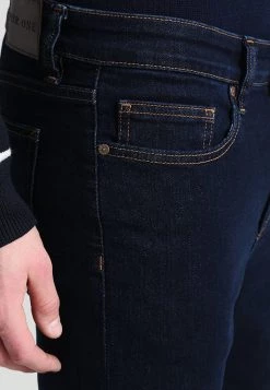 Pier One Prix Équitable BASIC - Jean droit jeans normale homme 12 Pier One Prix Équitable BASIC - Jean droit jeans normale homme -Promos Pier One Boutique abcf0dd4e2f44f36b372d1a00b38a238