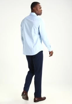 Pier One Première Qualité Chemise classique costumes col kent homme -Promos Pier One Boutique af6ebab6b23d4dc398464a4ac88c1142