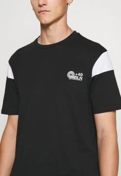 Pier One SLEEVE BLOCK NEW - T-shirt imprimé Marchandise de première qualité t-shirts col rond homme -Promos Pier One Boutique afd43463c12e456c8d0d4bec1e7e6858