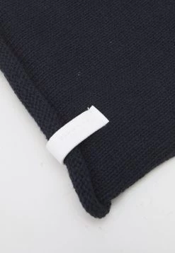 Pier One UNISEX - Bonnet Prix Réduit casquettes, bonnets et chapeaux couleur unie -Promos Pier One Boutique b03ba775aaef43e89b22f131ab5dd9c0