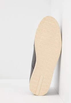 Pier One Chaussures à lacets Prix Compétitif derbies et richelieus rond homme 12 Pier One Chaussures à lacets Prix Compétitif derbies et richelieus rond homme -Promos Pier One Boutique b42649191b85461da69aabd286a2a4b4