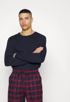 Pier One Prix Préférentiel Pyjama pyjamas normale homme 13 Pier One Prix Préférentiel Pyjama pyjamas normale homme -Promos Pier One Boutique b55890f1d54149c69fc21ef407f514b1