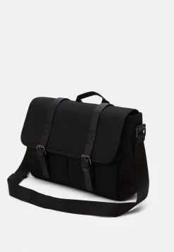 Pier One UNISEX - Mallette Prix Aimable sacs fermoir aimanté -Promos Pier One Boutique b7c297feb99c43c39f42afc1214ae242