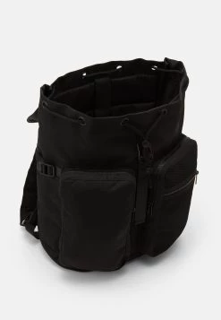 Prix Accessible Pier One UNISEX - Sac à dos sacs fermeture à clip -Promos Pier One Boutique b9cc6cc066aa4cb59802d990cd2af155