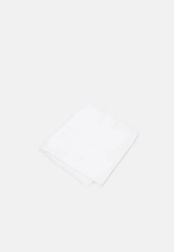 Prix Aimable Pier One SET - Cravate pochettes de costume rayures homme -Promos Pier One Boutique bbd8fdcbab564ec6ba4bc6534996cabc