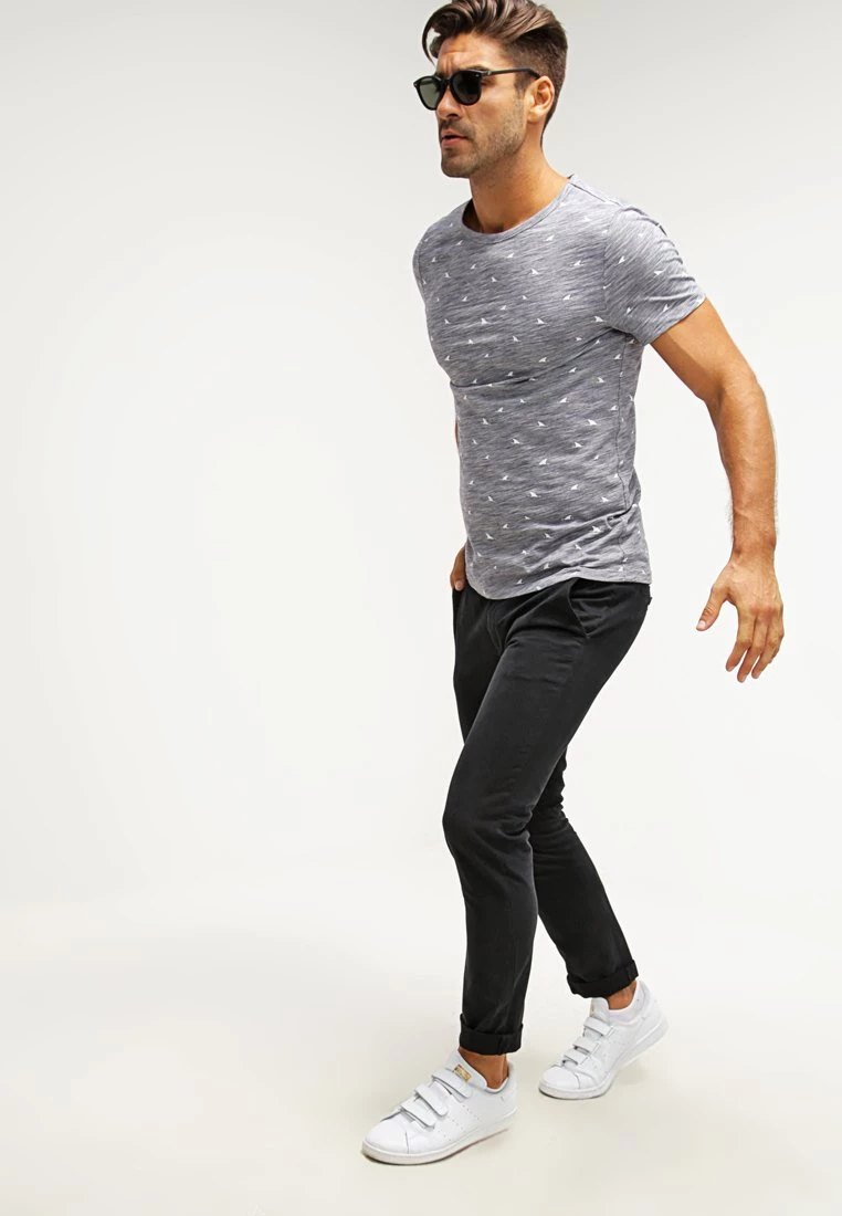 Pier One T-shirt imprimé Prix Cassé t-shirts col rond homme 4 Pier One T-shirt imprimé Prix Cassé t-shirts col rond homme – Image 2