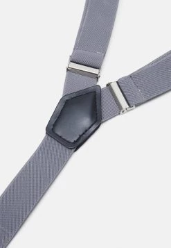 Pier One Prix Usine SET - Noeud papillon pochettes de costume couleur unie homme -Promos Pier One Boutique c16c906ae6e54cdb9fadbe21a76974f1