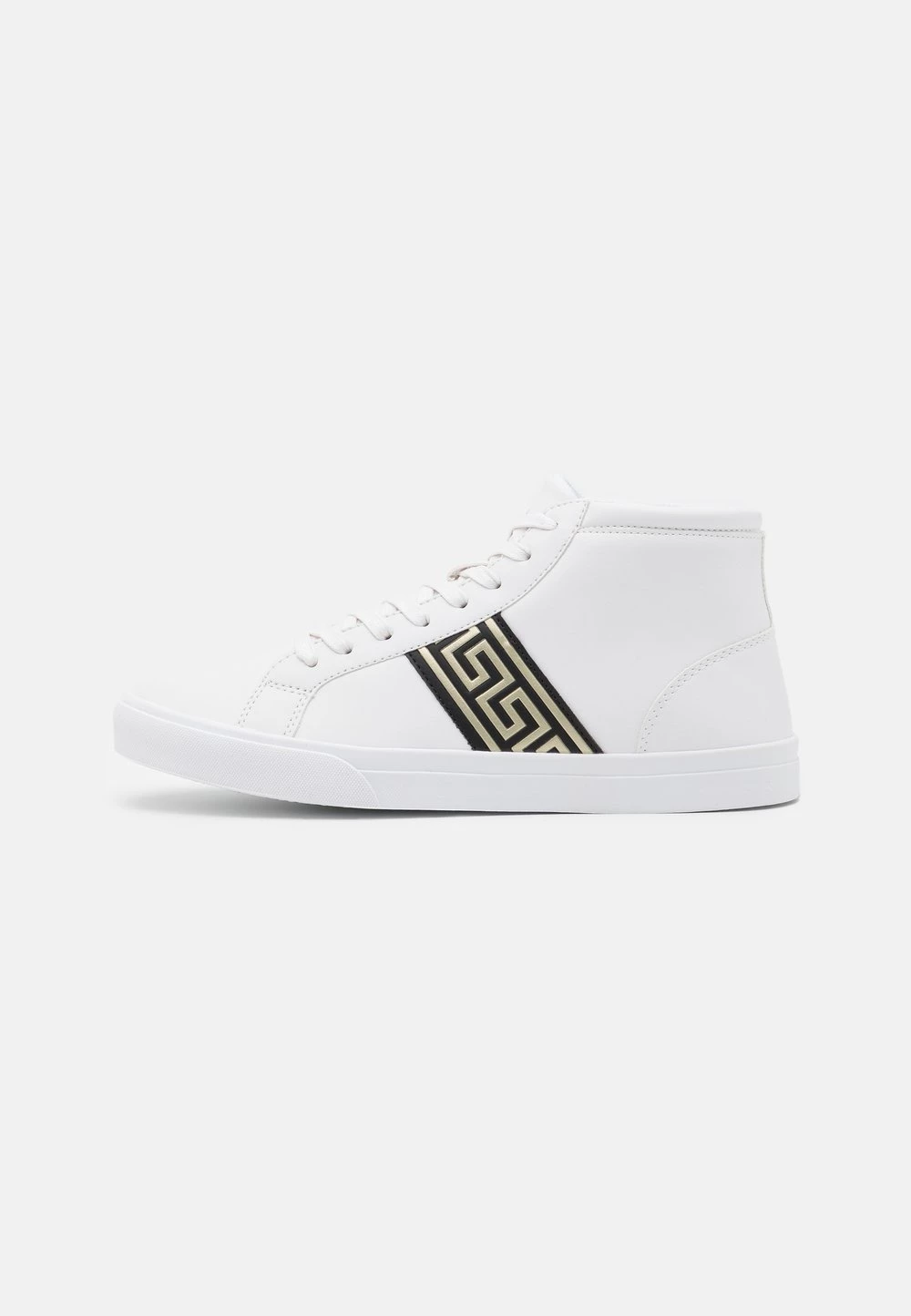 Pier One Prix Raisonnable Baskets montantes sneakers rond homme 3 Pier One Prix Raisonnable Baskets montantes sneakers rond homme
