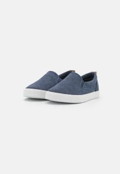 Prix Exclusifs Pier One UNISEX - Baskets basses mocassins et loafers rond -Promos Pier One Boutique c4e829248b0242dd9830c69f3d752516