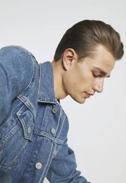 Pier One Prix Incroyables T-shirt imprimé t-shirts col rond homme -Promos Pier One Boutique c4f2296e0d444f2f9894bf8a19a7d08e