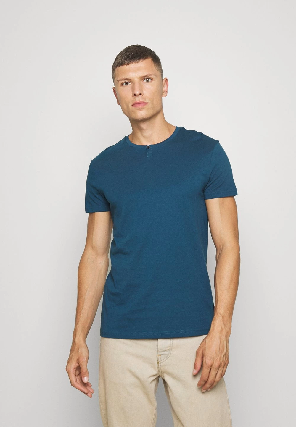 Discount En Ligne Pier One T-shirt basique t-shirts col rond homme 3 Discount En Ligne Pier One T-shirt basique t-shirts col rond homme