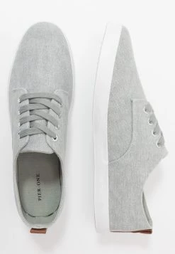 Pier One Prix Raisonnable UNISEX - Baskets basses sneakers rond homme 11 Pier One Prix Raisonnable UNISEX - Baskets basses sneakers rond homme -Promos Pier One Boutique c5d8b710c47045279e3e3832e4324d3d