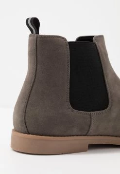 Prix Refroidis Pier One Bottines bottes rond homme -Promos Pier One Boutique c7b8f525212f45a5be40e6750a88a087