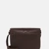Pier One Assurance De l’Authenticité Sac bandoulière sacs compartiment pour pc portable homme -Promos Pier One Boutique c989cb04e9b24d3aa9b74a3dfc3bd1b6